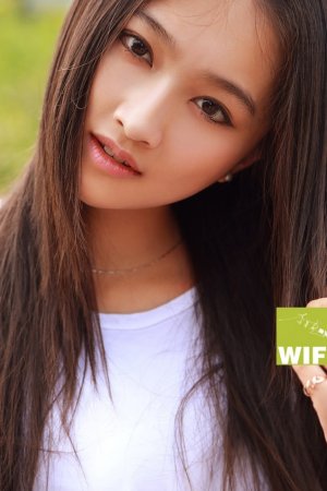 人妻的无奈：30岁后，她为何沦为玩物？令人震惊的真相！